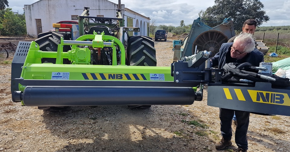 Niubo Thunder 200 com Rolo Ecológico