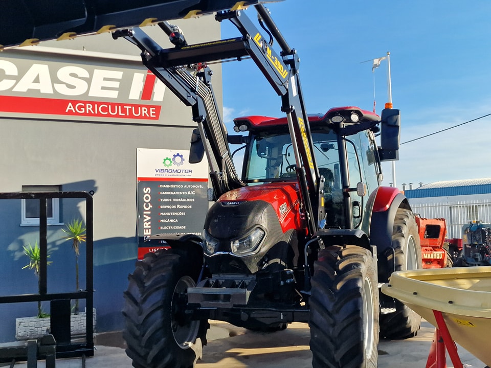 Entrega tractor MAXXUM 150 + Carregador CLAVELLINAS